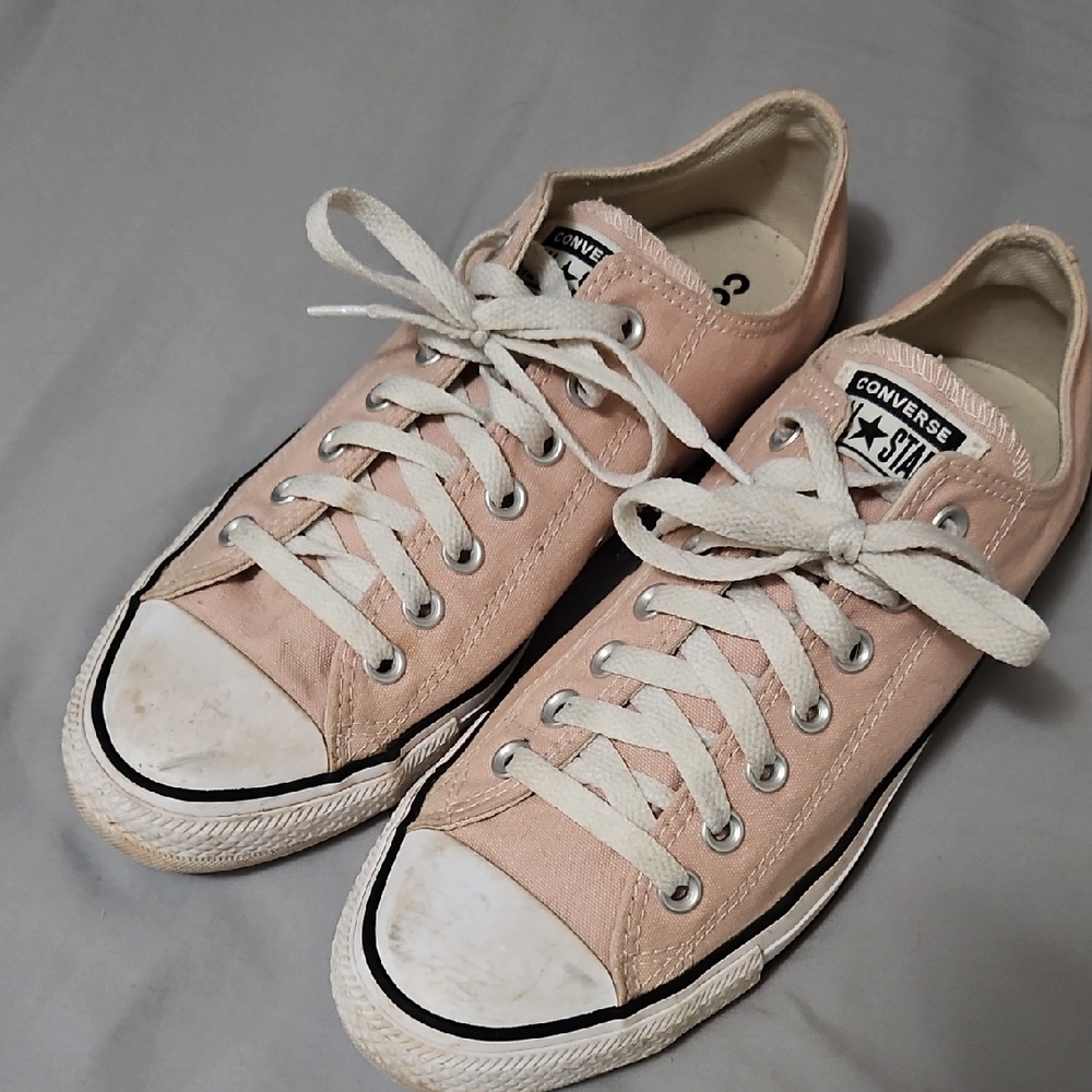 Converse Chuck Taylor All Star Pink Sneakers [women's size 10.5 / men's 8.5]